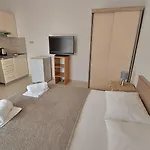 بيت ضيافة Nemira 3*