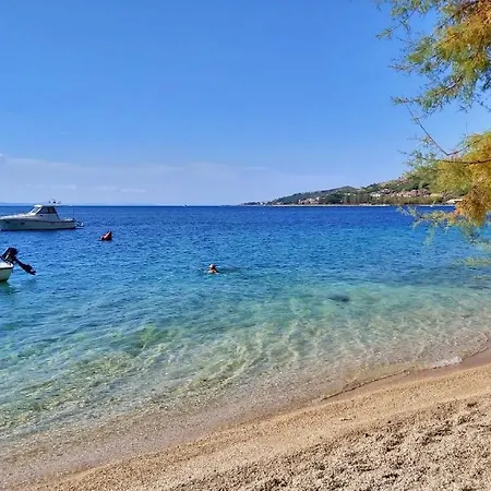 Pensjonat Nemira 3*