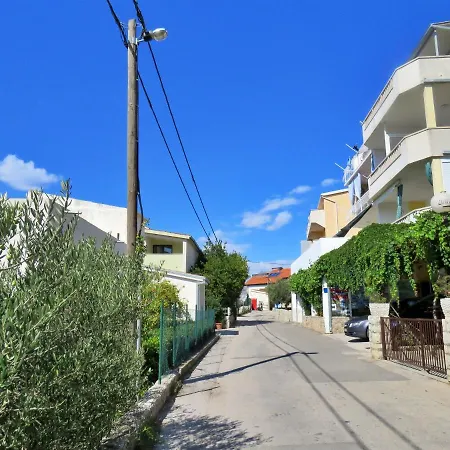 Nemira 3* Omiš
